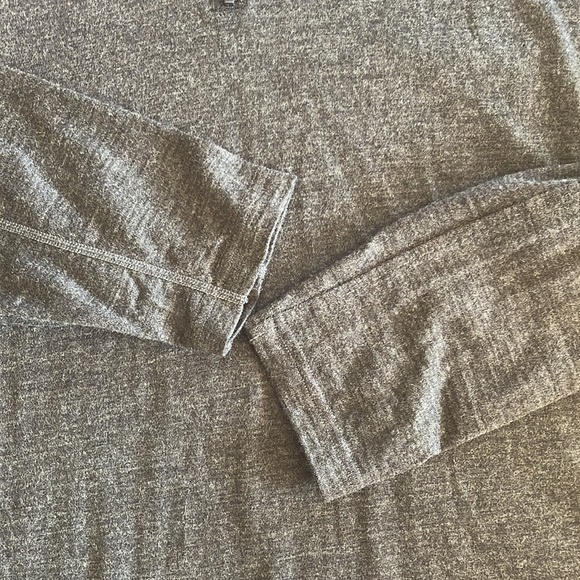 Kuhl Born in the Mountains men’s LS. More towards fitted. NWOT - Picture 4 of 8